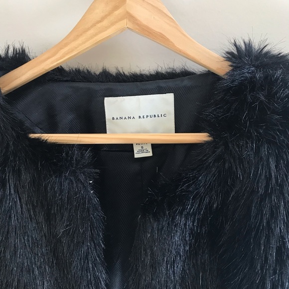 Banana Republic Faux Fur Cape/Jacket - Picture 2 of 8